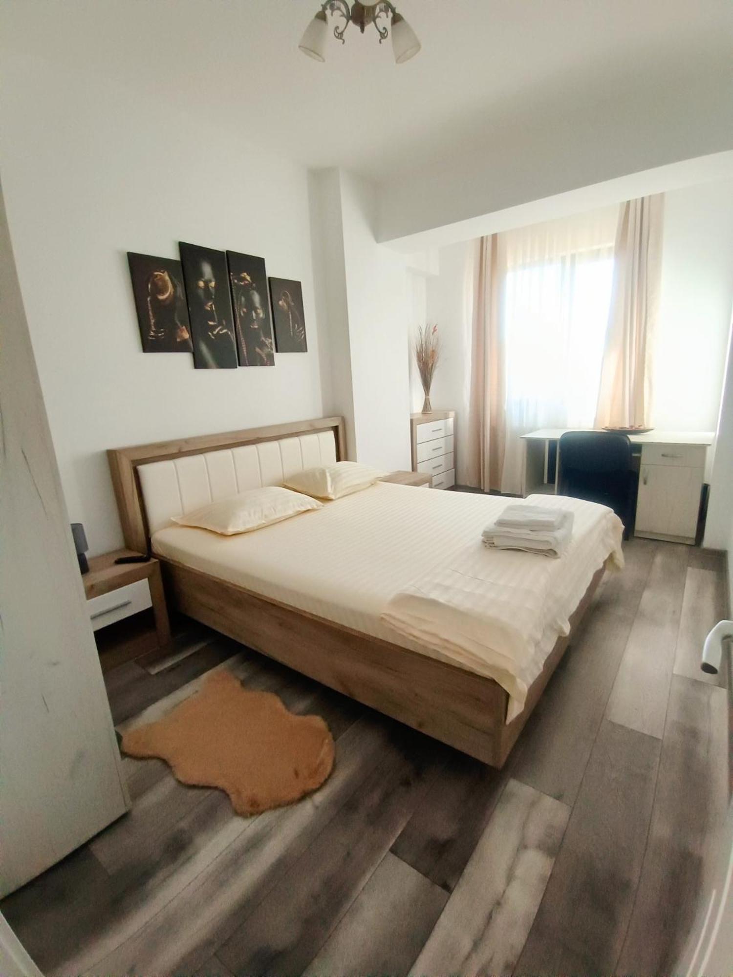 Ultracentral Palas Residence Яш Екстериор снимка
